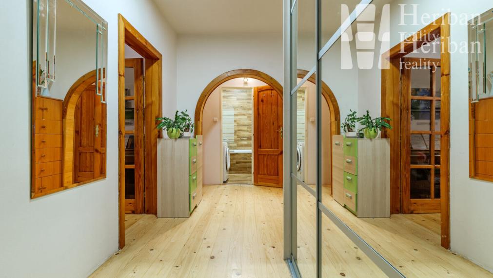 Rekonštr. 3-izb.byt s  logiou, 79m2, Zombová ul, KE-KVP