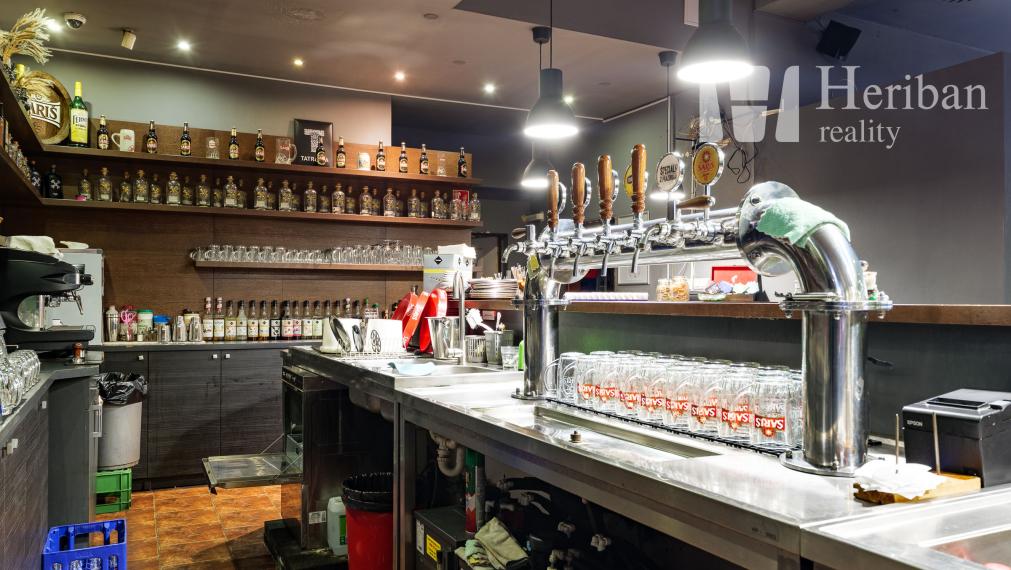 obchod a služby/piváreň a reštaurácia, ul.Nemcovej 28,Merkúr