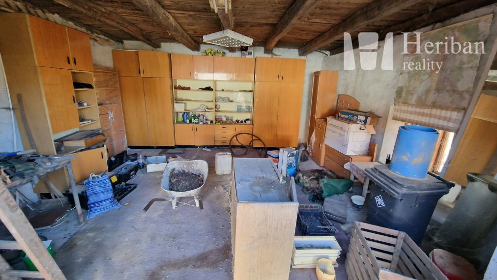 2 domy s 6,2ár.pozemkom, obec Hollóháza, Maďarsko