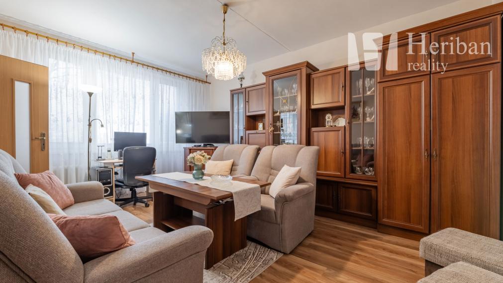 3-izb.byt s logiou,3.p/7, 66m2,Muškátova ul, Západ-Terasa