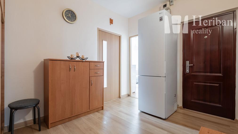 3-izb.byt s logiou,3.p/7, 66m2,Muškátova ul, Západ-Terasa