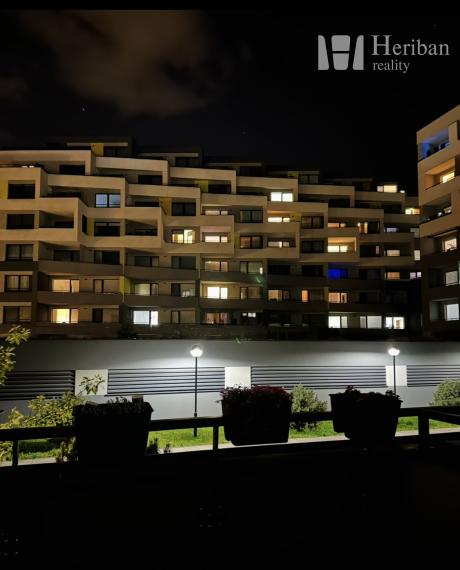 1 izb.byt s 15m2 terasou + park.miesto, Rezidencia pri radnici