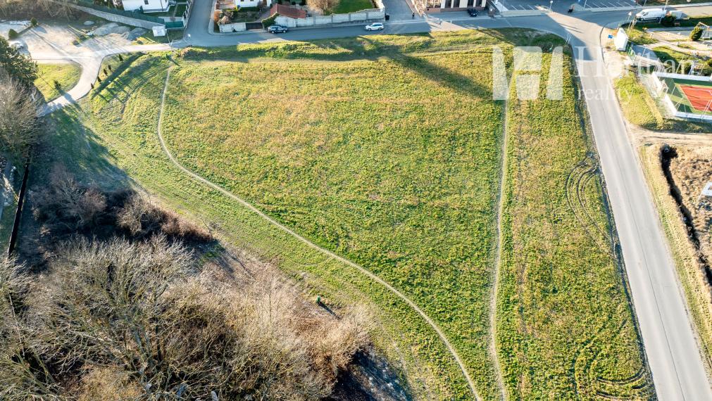 pre investorov:57árový pozemok na výstavbu RD, Košice Krásna