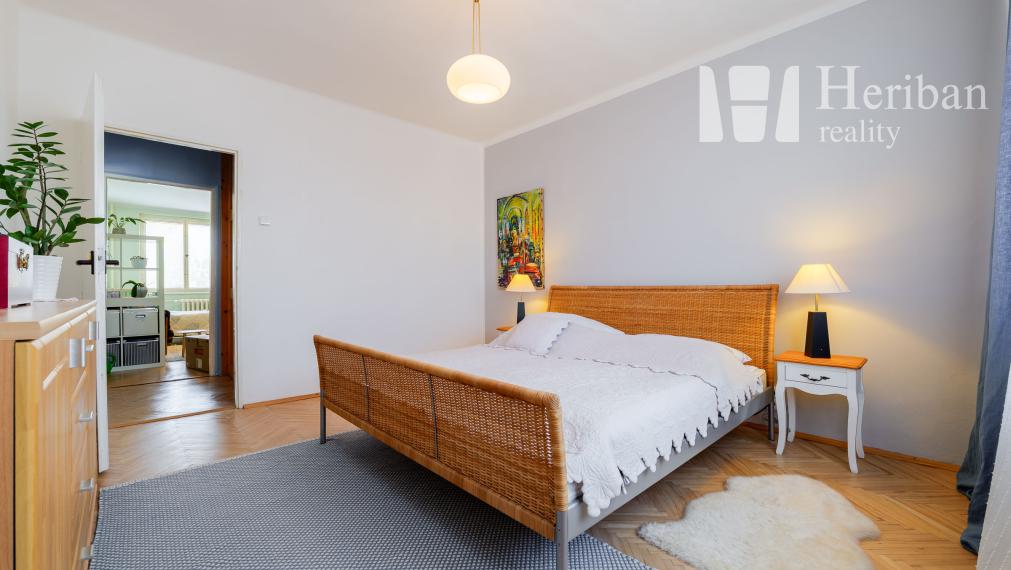 3-izb.byt s logiou, 73m2, 7.p, Južná trieda, KE-časť JUH