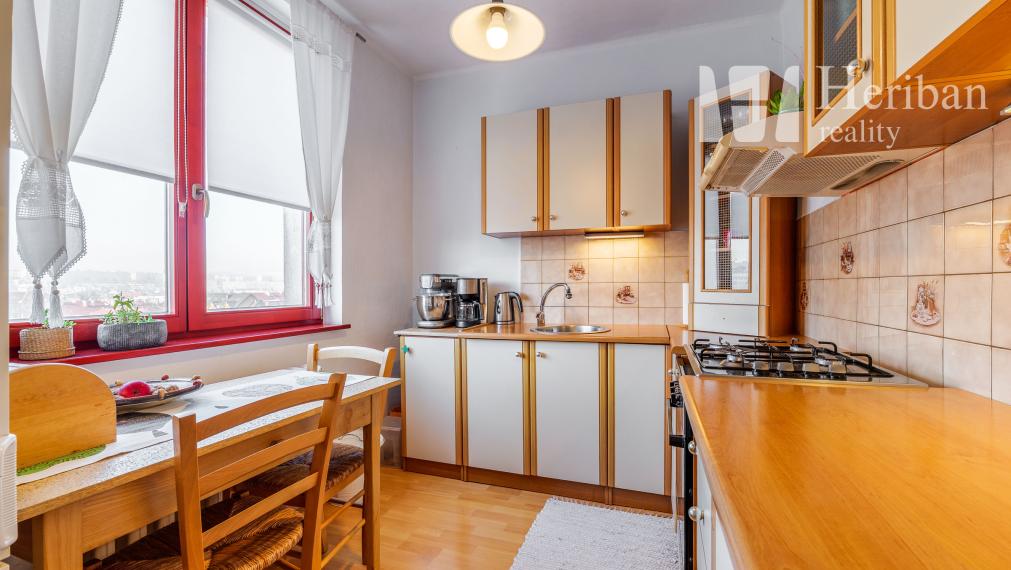 3-izb.byt s logiou, 73m2, 7.p, Južná trieda, KE-časť JUH