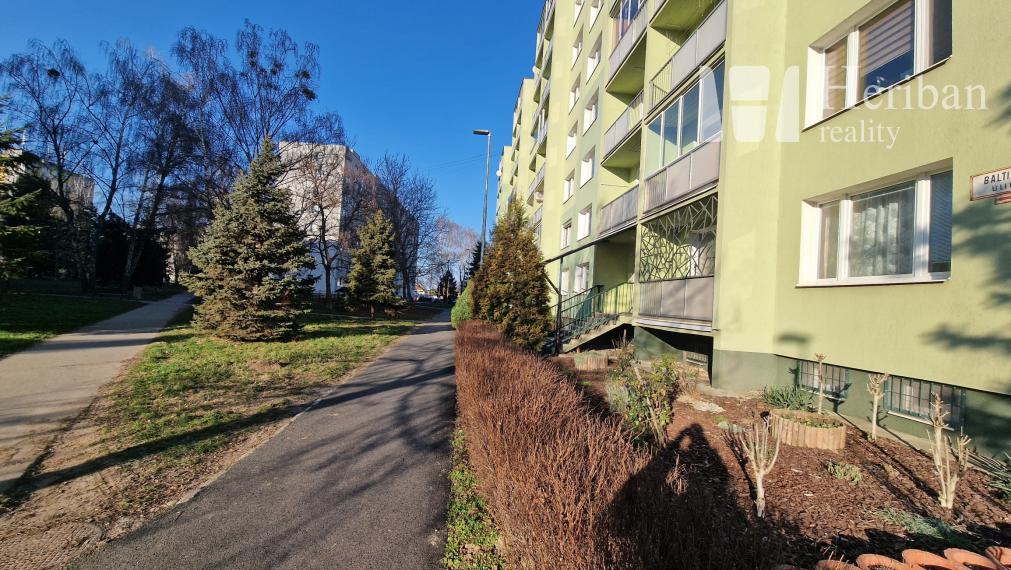 3-izb.byt s logiou , 65m2, Baltická ul, KE-Nad Jazerom