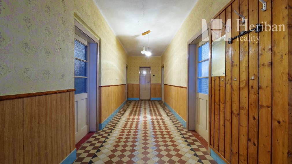 4 izb.rodinný dom s 8,3 ár.pozemkom, obec Vyšná Hutka