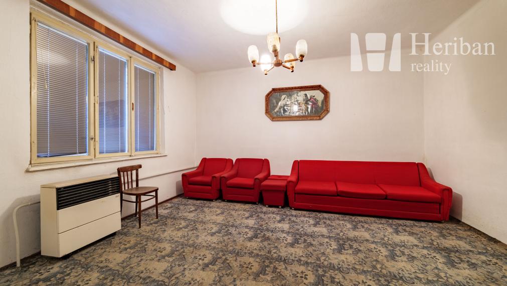 4 izb.rodinný dom s 8,3 ár.pozemkom, obec Vyšná Hutka