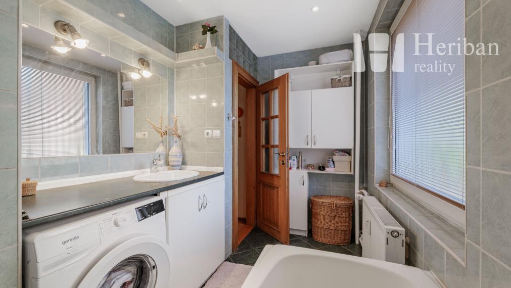 3izb.byt s logiou, 79m2, Komenského ul, Staré Mesto