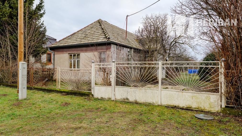 rodinný dom s 17ár.pozemkom, Veľké Trakany, okres Trebišov