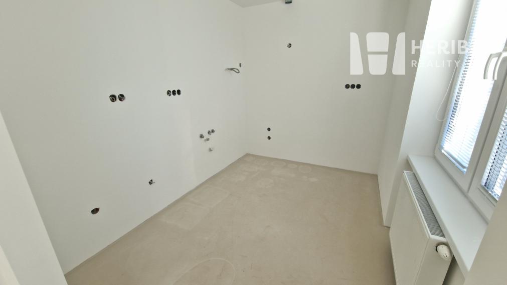 1izb.tehl. byt, 34,4m2, Železiarenská ul, KE-časť Šaca