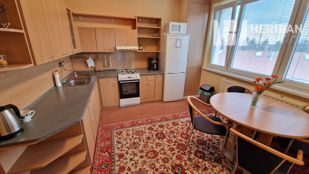 2 izb.byt logiou, 58m2, zariadený, Kalinovská ul, KE-Furča