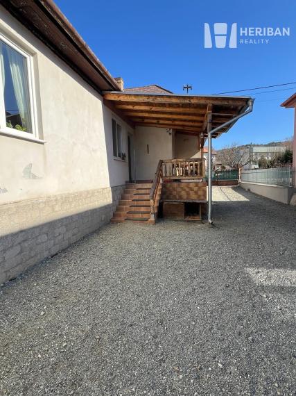 3 izb.rod.dom s 10ár.pozemkom, Kráľovce, KE-okolie