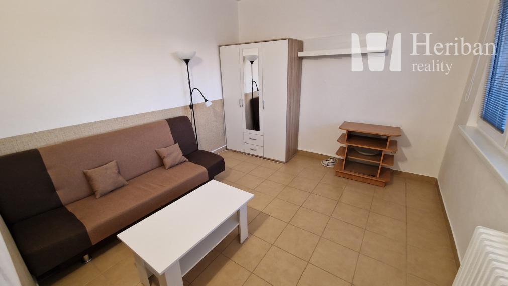 1 izb.byt, 29m2, rekonštr. a zariadený, Nešporova ul, Terasa