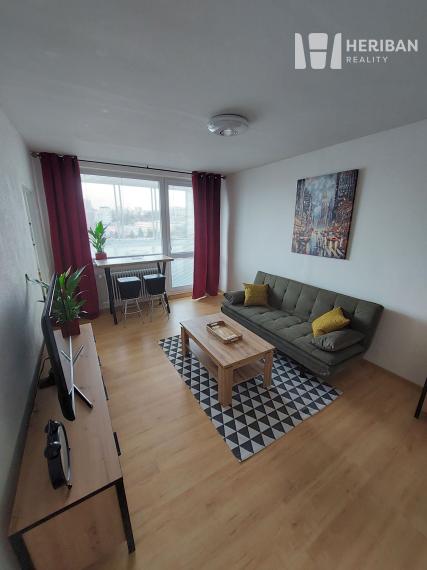 1,5 izb.byt,41m2,rekonštr.,zariadený, Kuzmanyho,Staré Mesto