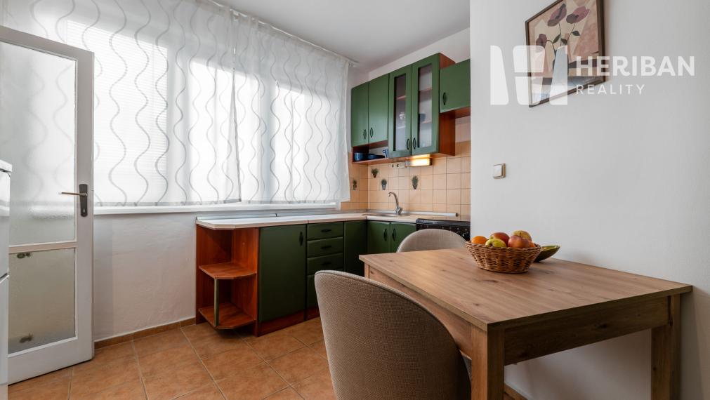 1zb.byt, rekonštr +zariadený, SNP/Nešporova, Západ-Terasa