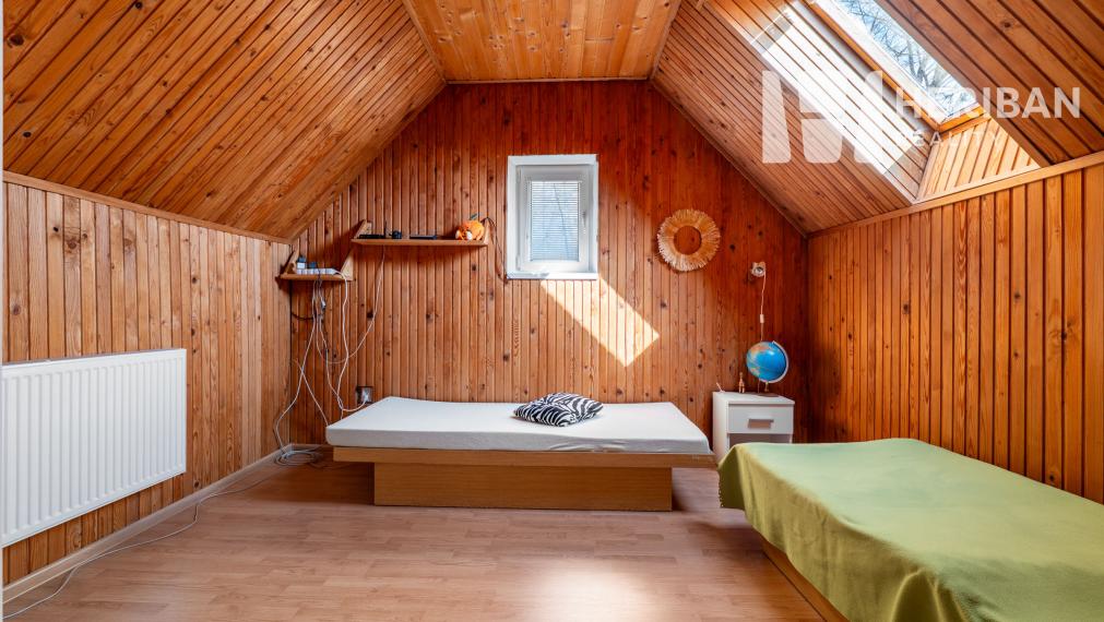 3-izb.murovaná chata,7,6ár.pozemok,Baška, časť Maša