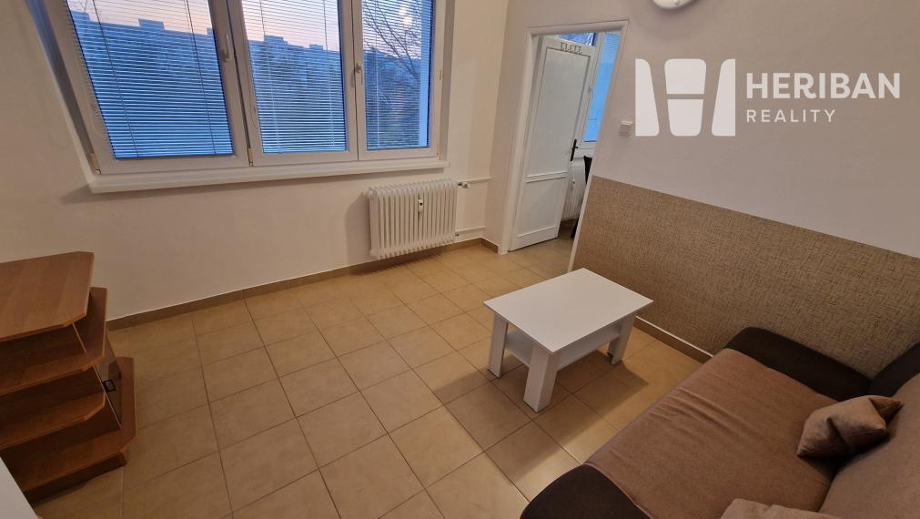 1 izb.byt, 29m2, rekonštr. a zariadený, Nešporova ul, Terasa