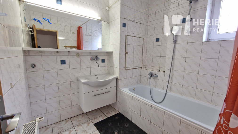 3 izb.byt, 91m2, rekonštr. a zariadený, Rastislavova ul, JUH