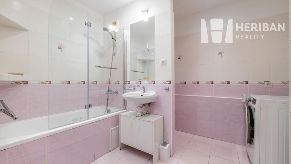 1 izb.byt s logiou, rekonštr, zariadený, Paláriková ul, JUH