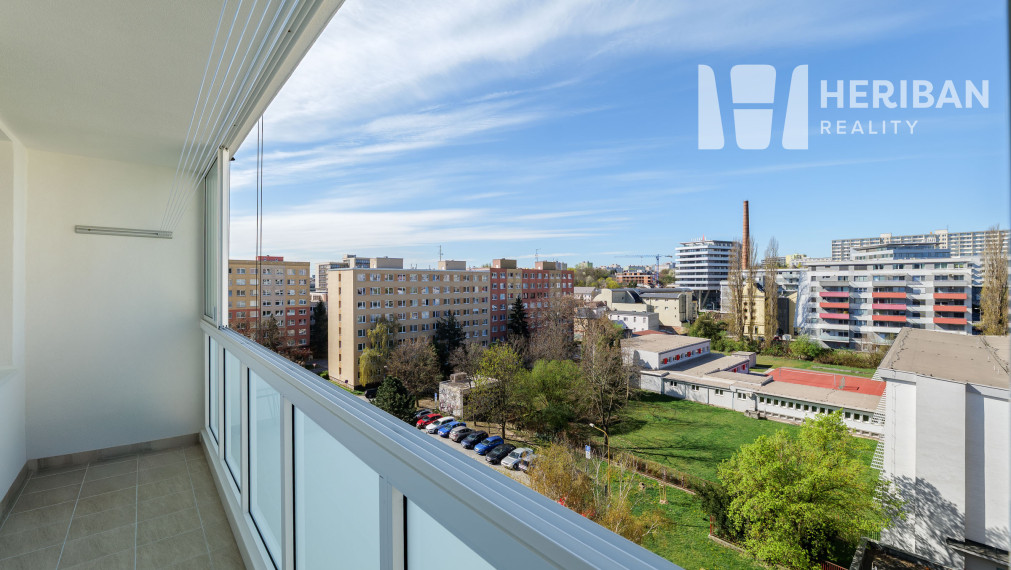 1,5 izb.byt,41m2,rekonštr.,zariadený, Kuzmanyho,Staré Mesto