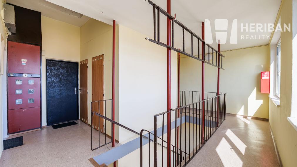 1,5 izb.byt,41m2,rekonštr.,zariadený, Kuzmanyho,Staré Mesto