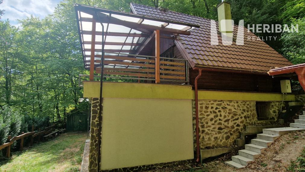 3izb.murovaná chata pri jazere, 21ár.pozemok, Bukovec