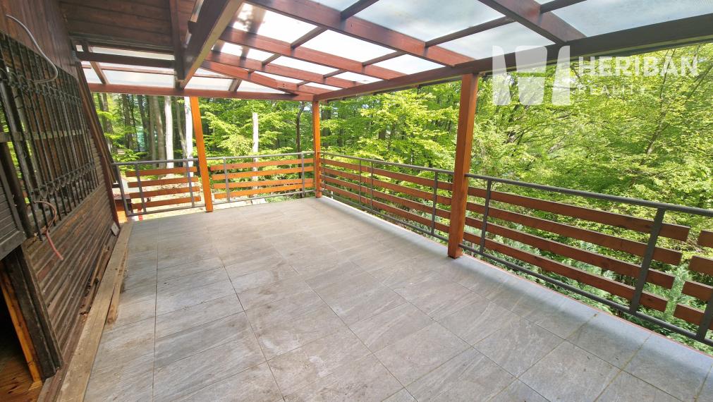 3izb.murovaná chata pri jazere, 21ár.pozemok, Bukovec