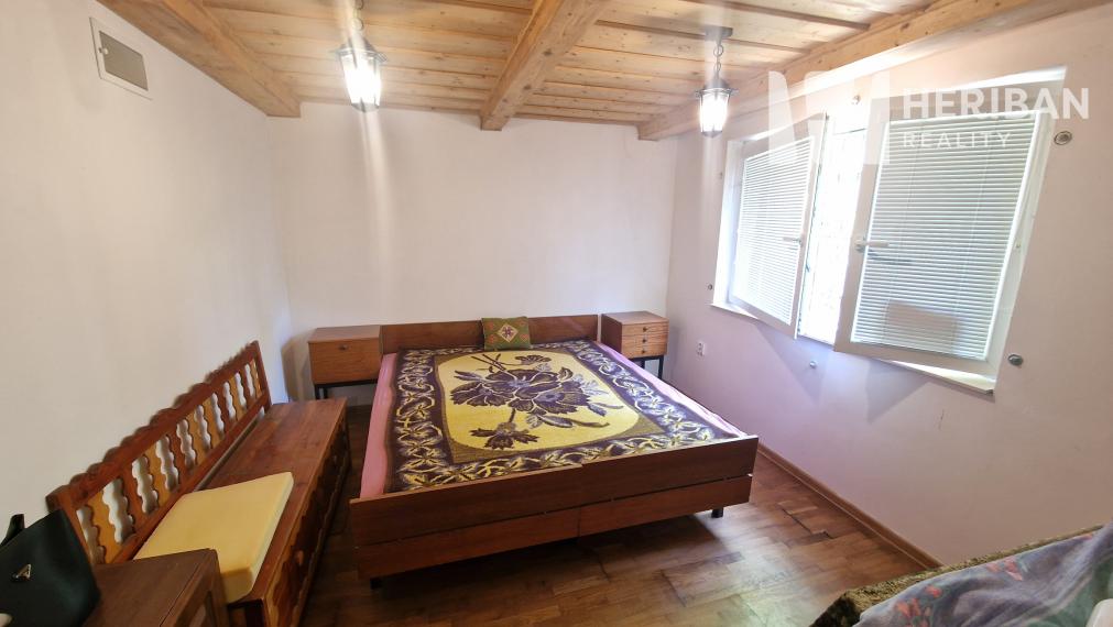 3izb.murovaná chata pri jazere, 21ár.pozemok, Bukovec