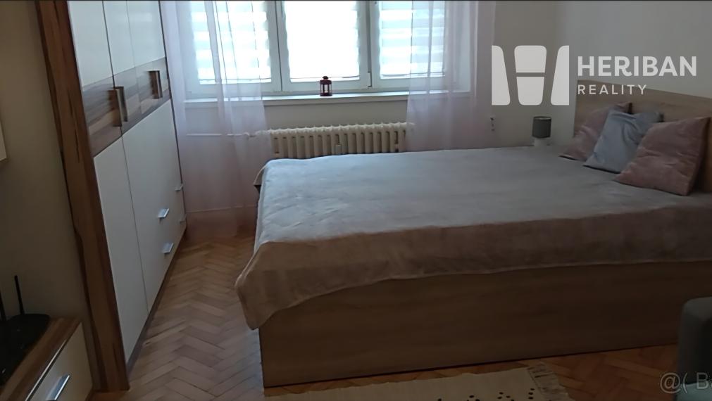 Väčší 1-izb.tehl.byt,42 m²,Obrancov mieru,KE-Sever