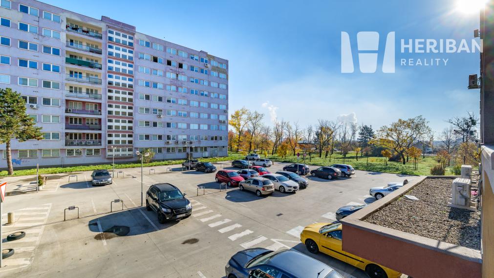 1,5izb.byt, zariadený, 36,6m2, Učňovská 8, KE-časť Šaca