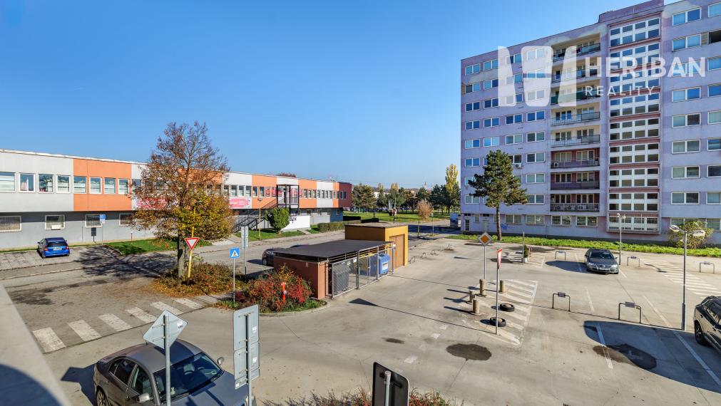 1,5izb.byt, zariadený, 36,6m2, Učňovská 8, KE-časť Šaca