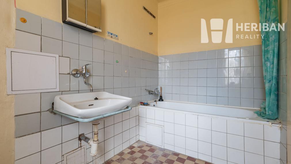 2 izb.tehlový byt, 59m2, ul. 1.Mája, Revúca