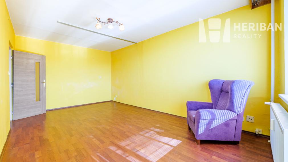 veľký 1-izb.byt s 2 logiami, 41m2, Jantárova ul, KE-JUH