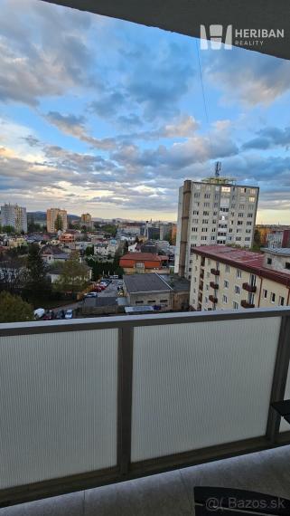 1,5 izb byt s loggiou 42 m2, Palkovičová ul, KE - Sever