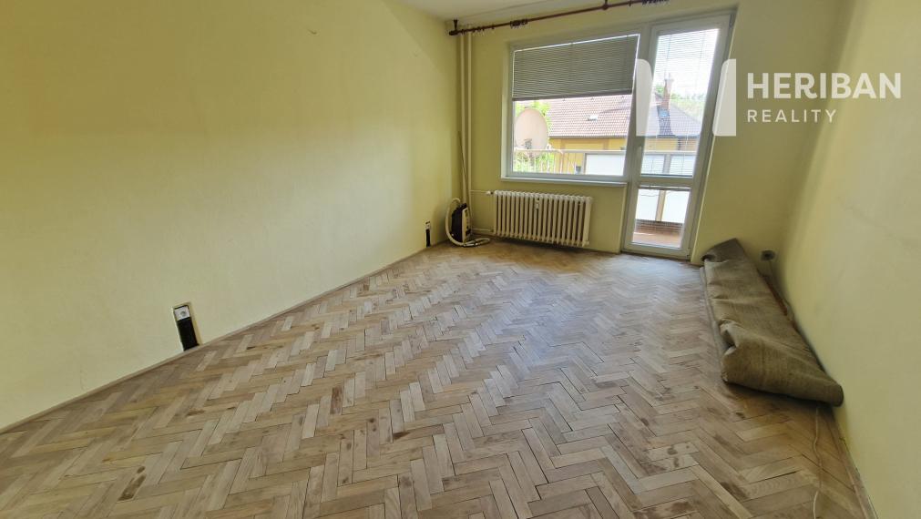 3-izb.byt s logiou, 73m2, 3.p, Mudroňova ul, KE-časť JUH