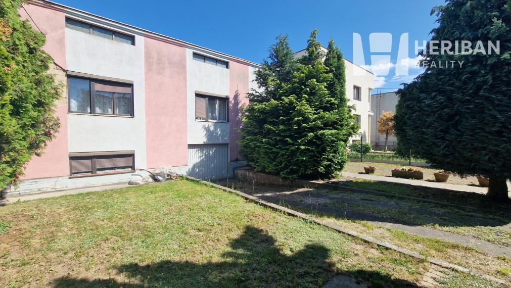 4-6 izb.rodinný dom + 8,6 ár.pozemok, Ke-Barca
