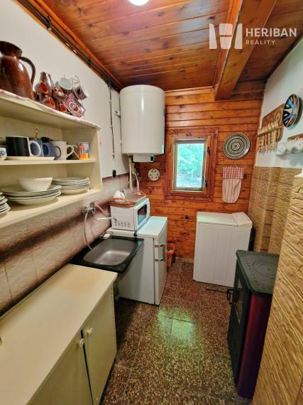 Na predaj: zrub/murovaná chata, lokalita Ružín/Košické Hámre
