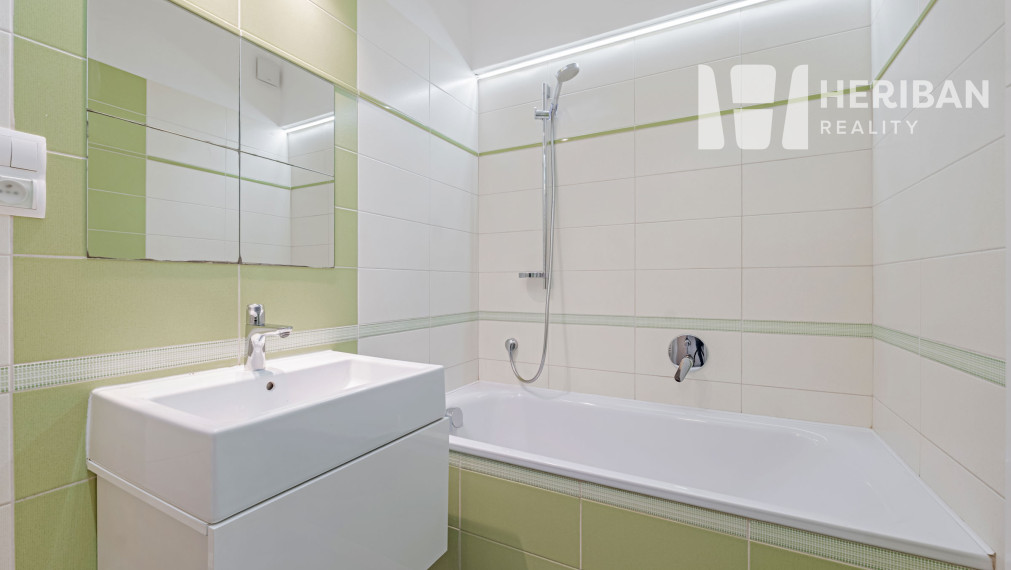 3,5 izb. tehl.byt, 76m2, Park Angelinum, KE Staré Mesto