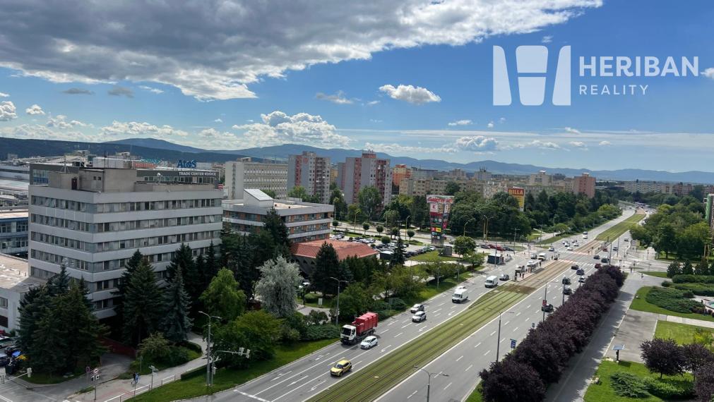3-izb.byt s 6m logiou, Trieda SNP, Západ-Terasa
