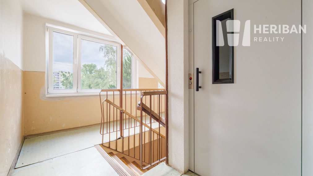 1zb.byt, 28m2, Humenská ul, Západ-Terasa
