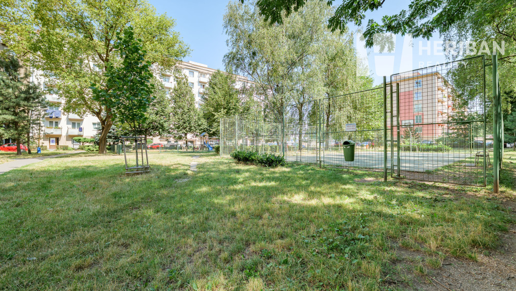 3-izb.tehl.byt s balkónom,s výťahom, Národná trieda,KE-Sever