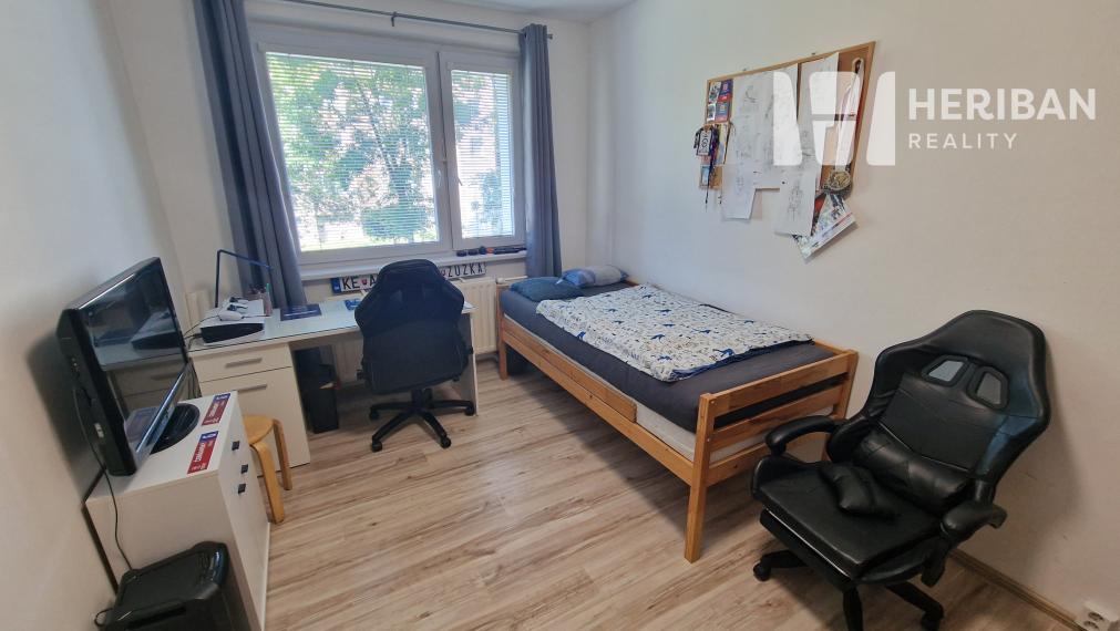 3-izb.byt s logiou, rekonštr., Denešova ul, KE-časť KVP