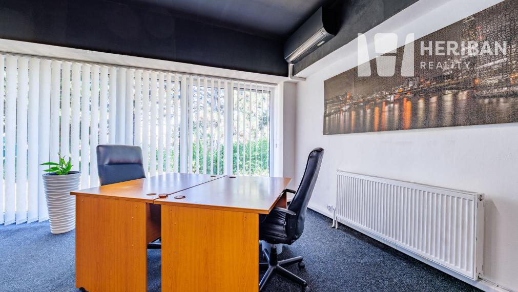 Prenájom kancelárie Ostrovského 45m2 – komfort, parkovanie