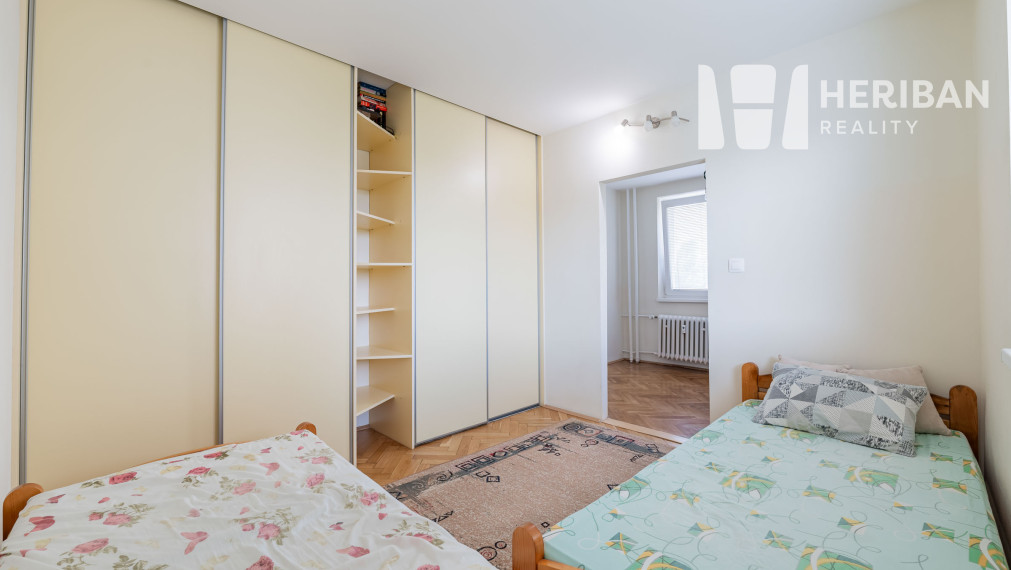 4zb.byt s logiou, 72m2, ul. Výstavby, Západ-Terasa