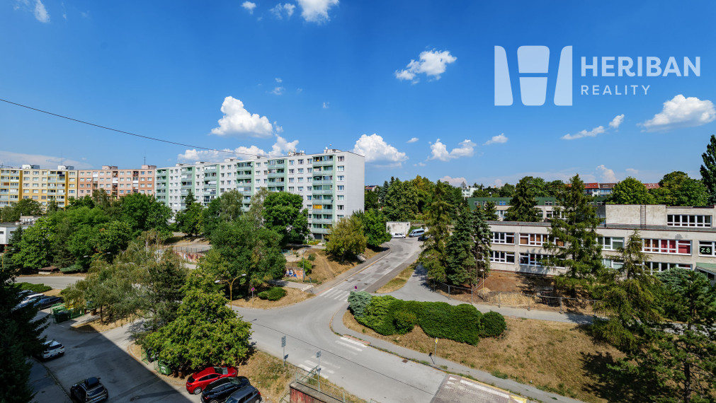 na predaj/ VÝMENU za RD: 3-izb.byt, 70m2, Krosnianska ul