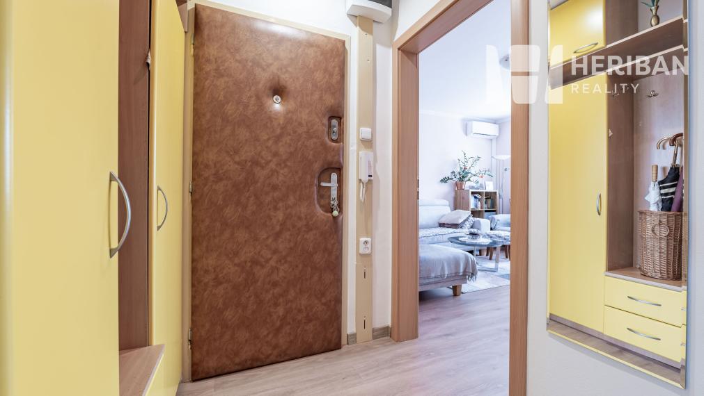 2-izb.byt s logiou, 52m2, 6.p., Titogradská ul, KE-časť KVP