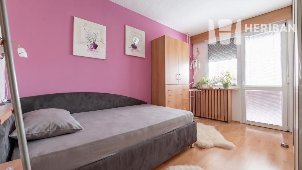 2-izb.byt s logiou, 52m2, 6.p., Titogradská ul, KE-časť KVP