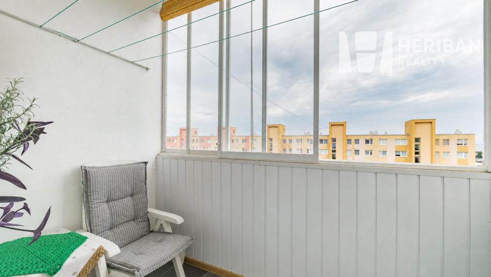 2-izb.byt s logiou, 52m2, 6.p., Titogradská ul, KE-časť KVP