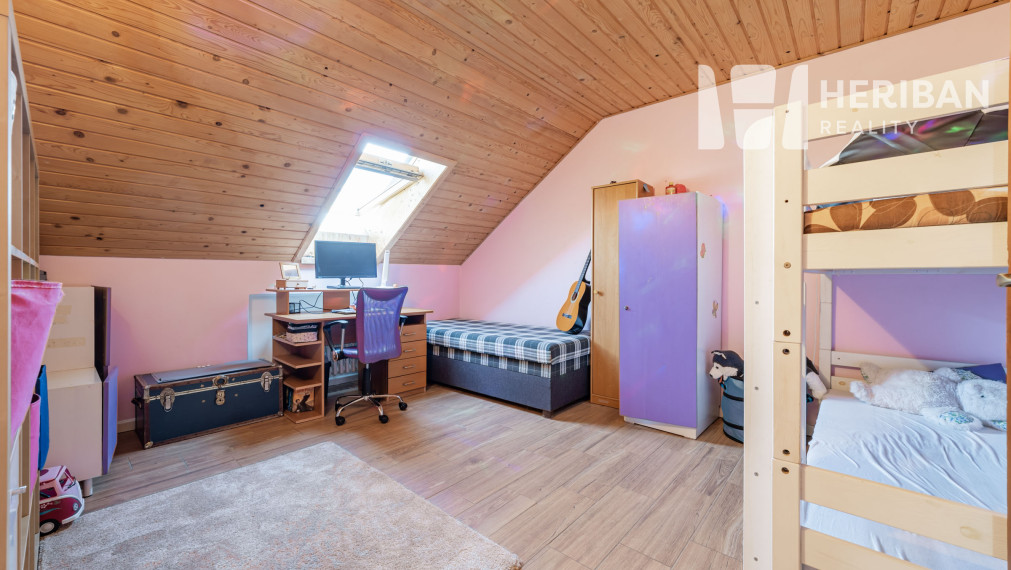 510 m² ÚŽITKOVEJ PLOCHY NA STROPKOVSKEJ | 7 IZIEB | GARÁŽ